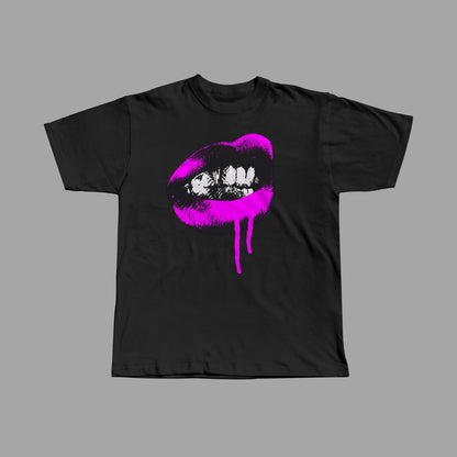 LIPS OVERSIZED BLACK T-SHIRT